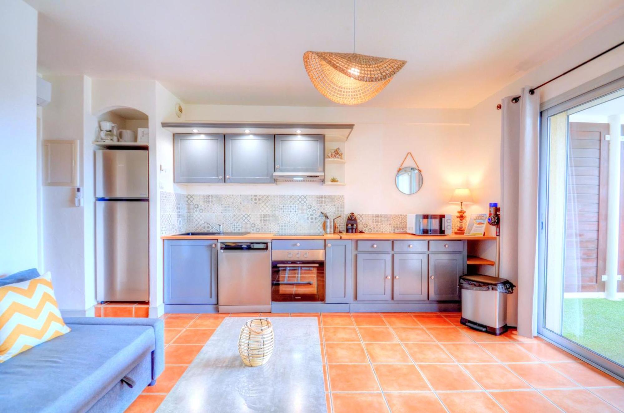 Les Terrasses Du Liouquet Apartment ลาซิโอตาต์ ภายนอก รูปภาพ